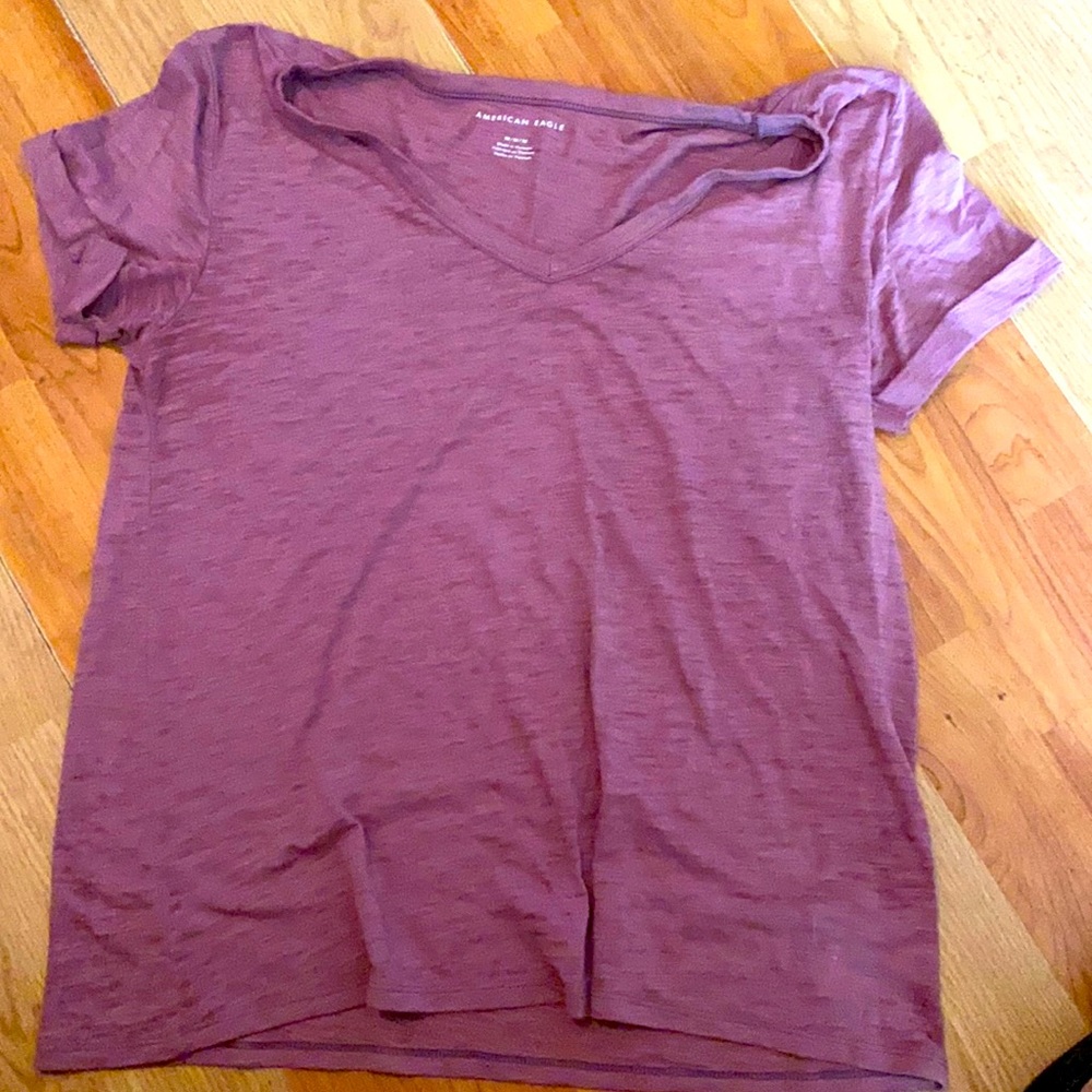American Eagle tee
